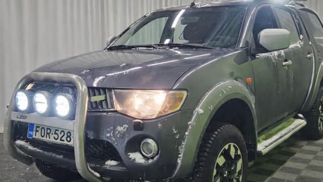 Kamux Hyötyauto tullut myyntiin ja matkalla pesuun