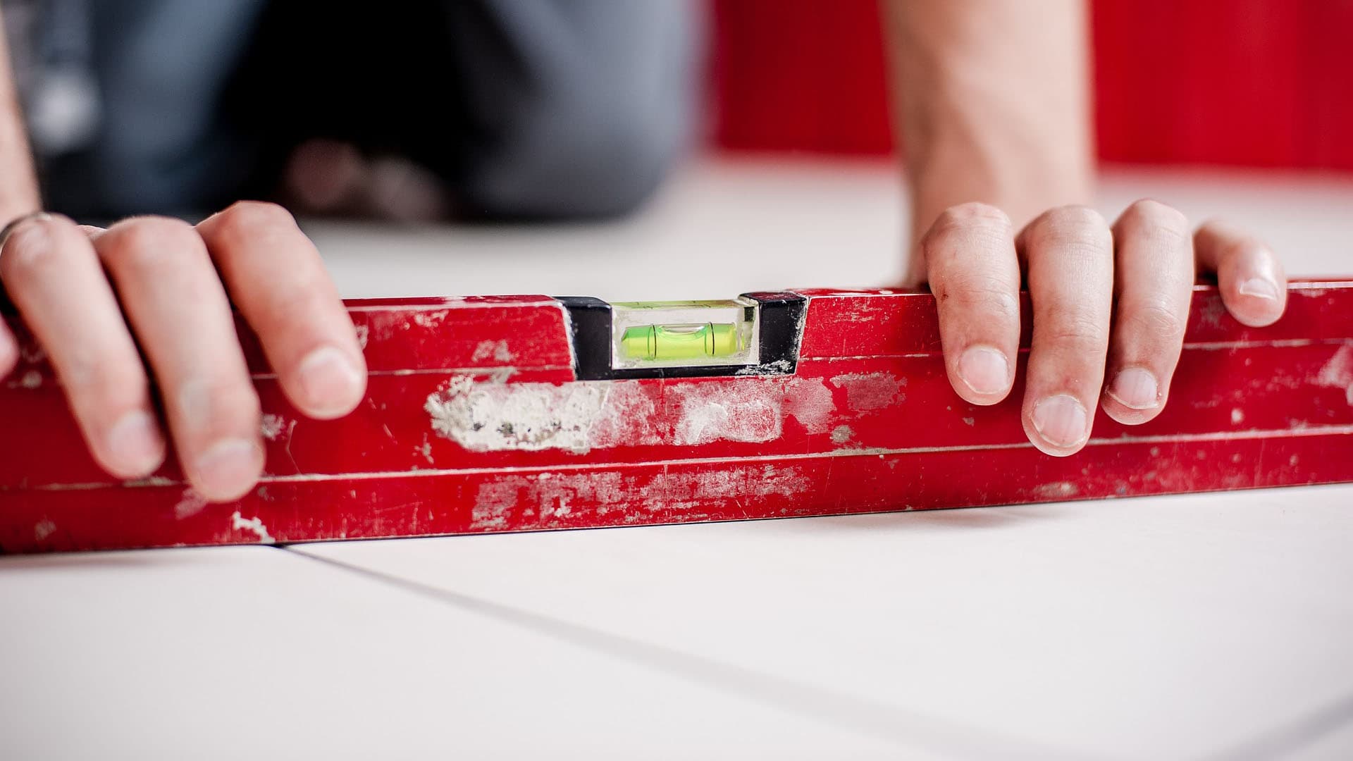 Viikon kysymys: Lattialaatoituksen kaato epäonnistunut -mitä tehdä?