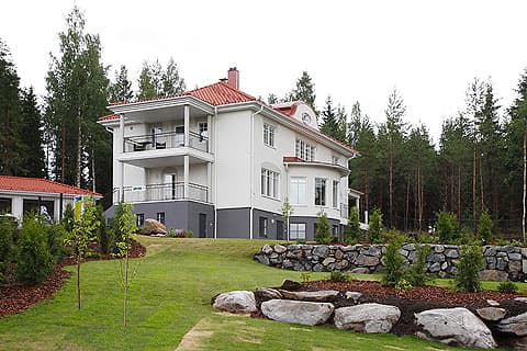 Mika Kallio voittoisana - myös Valkeakoskella