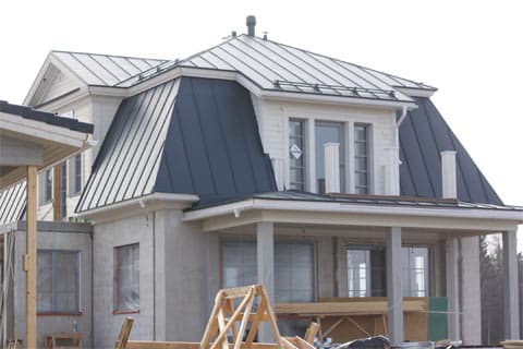 Monimuotoiset vesikatot