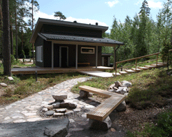 <p data-block-key="hm6fg">Kohde 5; kaikki rakennettu sulautuu maisemaan</p>