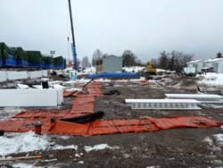 <p data-block-key="4sszg">Talviaikaan on huolehdittava siitä, että perusmaa on lumesta puhdas ja sula.</p>