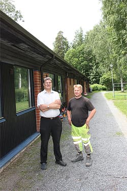 <p data-block-key="znboa">Yhteistyö taloyhtiössä sujui mutkitta. Kuvassa hankeen toteuttaja Timo Rinne Eurolevel Oystä ja timanttiporauksista vastanneen yrityksen Hartimantti Oy:n Harri Tyynelä.</p>