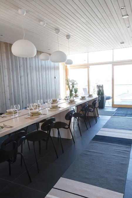 <p data-block-key="abuz0">Puu on olennainen osa suomalaista sisustusta.</p>