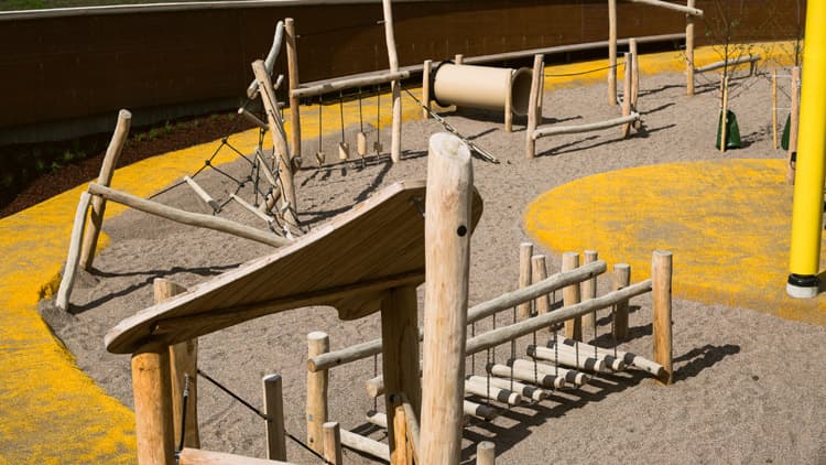 <p data-block-key="ky3sm">Juoksuhiekkamaa tarjoaa monenlaista tekemistä.</p>