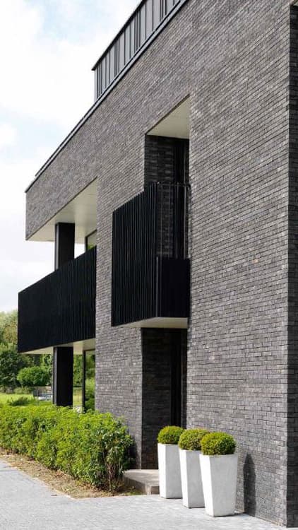 <p data-block-key="vzoxg">Terca-ohutsaumamuurauksen ansiosta laastin menekki vähenee.</p>