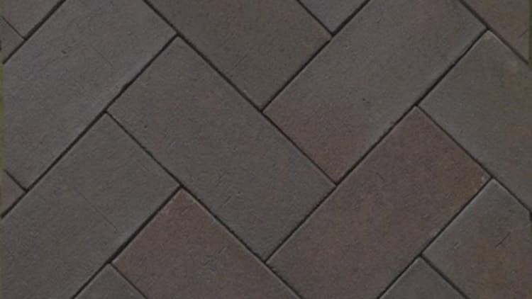 <p data-block-key="hhh0m">Aseri Dresden Musta</p>