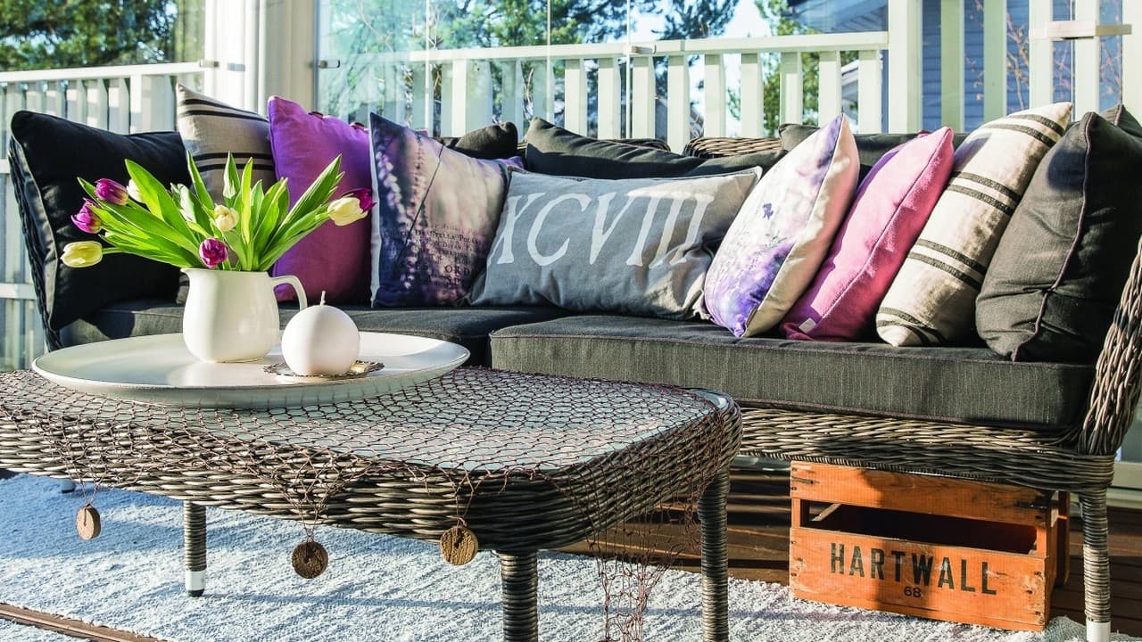 Talvi on oiva aika asentaa lasiterassi