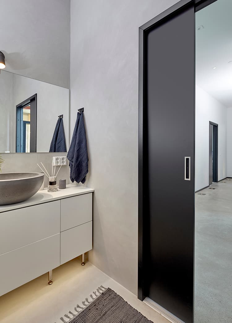 <p data-block-key="5ripk">Liunen ovimallistosta löytyy sopiva ovi kodin kaikkiin tiloihin.</p>