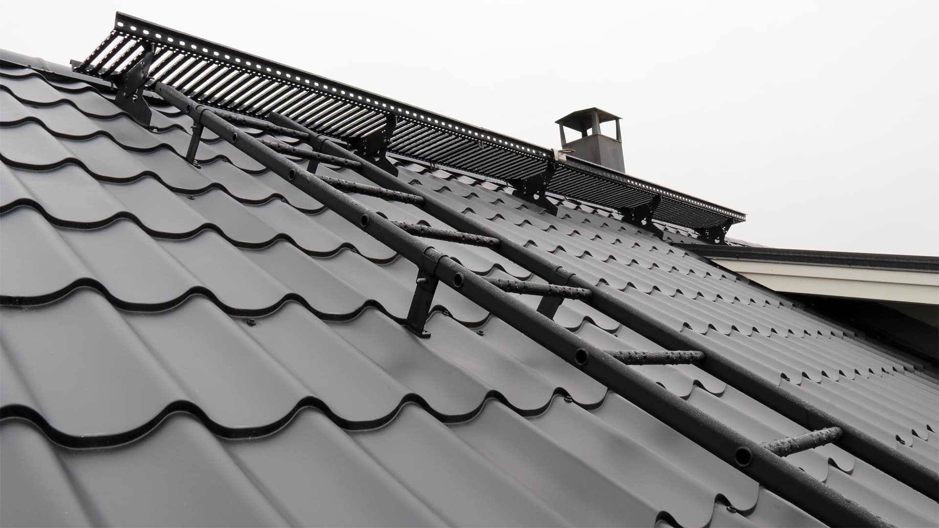 Turvallinen reitti katolle