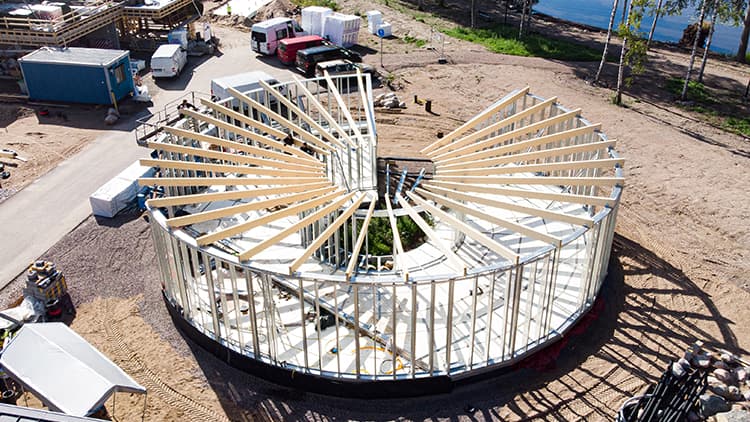 <p data-block-key="faapa">Talo Pyörre valmistuu Lohjan asuntomessuille 2021 ja on ensi kesänä varmasti messujen käydyimpiä kohteita.</p>