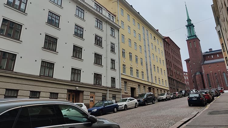 Perustamistavoista johtuvat kosteusongelmat voidaan korjata tehokkaasti sisäpuolelta