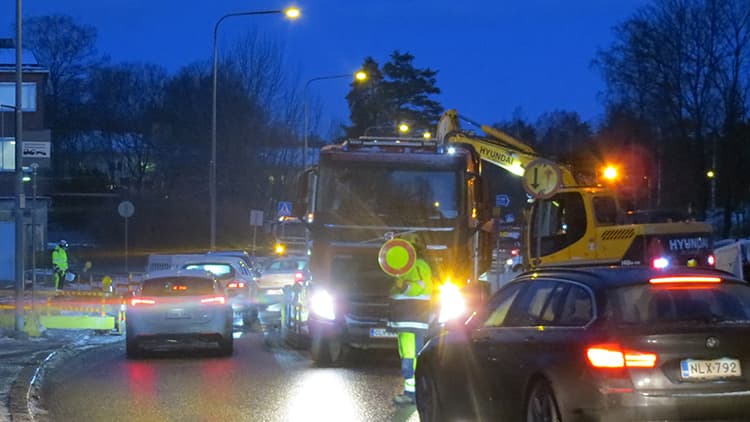 Turvallisuus ja tiedonkulku luovat haasteita maanrakennusalalle