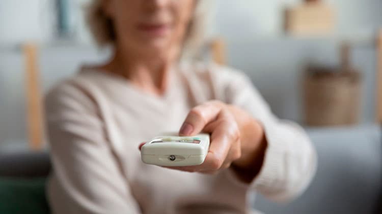 Nykyajan älykoti viilentää huoneet energiaa säästäen