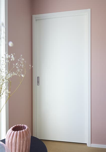 <p data-block-key="yv996">Tuotteet: Valkoinen Taika-ovi.</p>