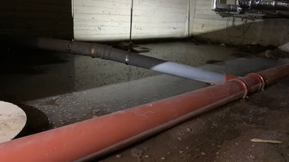 Pitääkö taloyhtiön todella kaivaa piha auki kosteusongelman vuoksi?