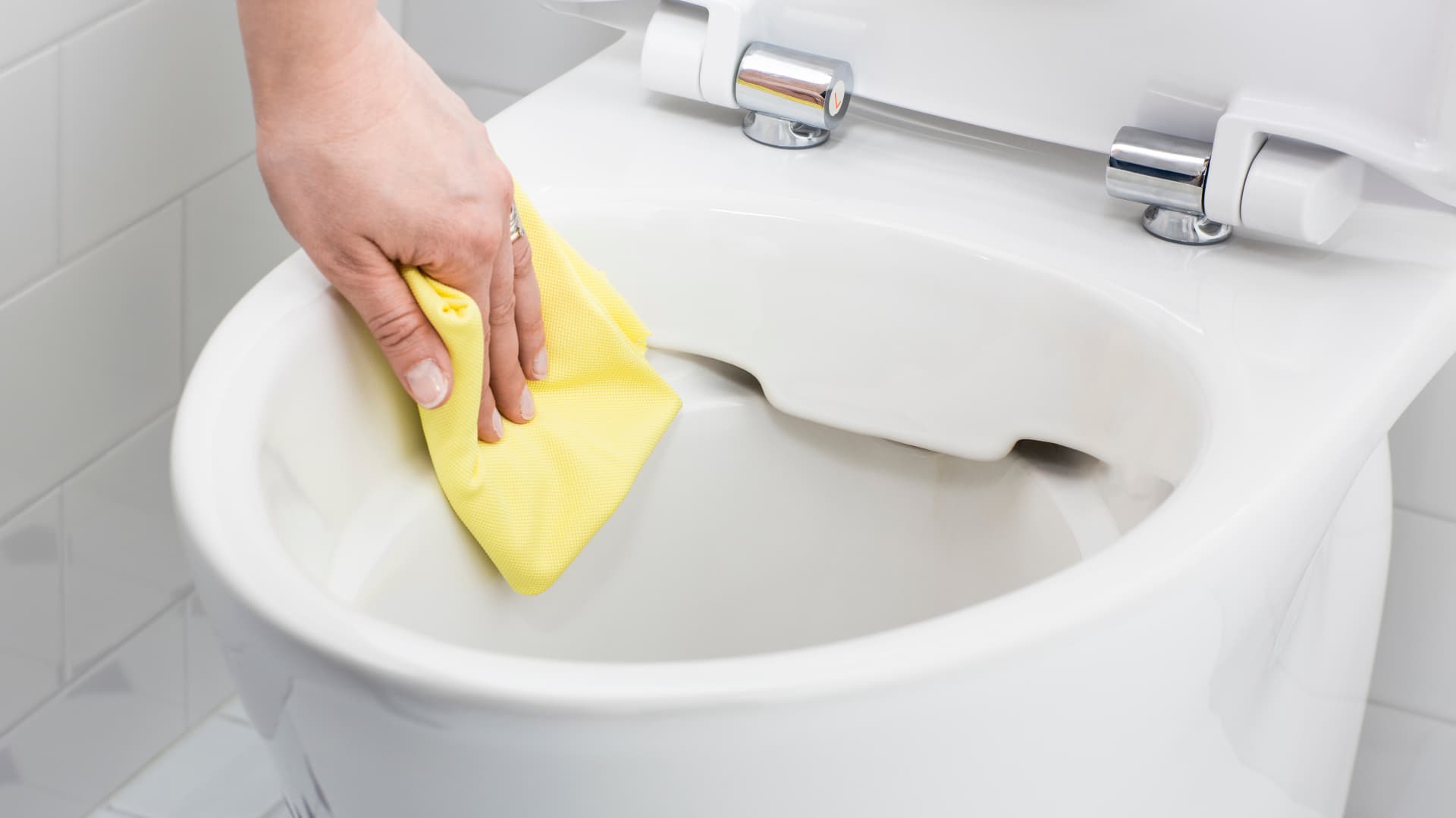 Kuinka päästä eroon pöntön jarrutusjäljistä?