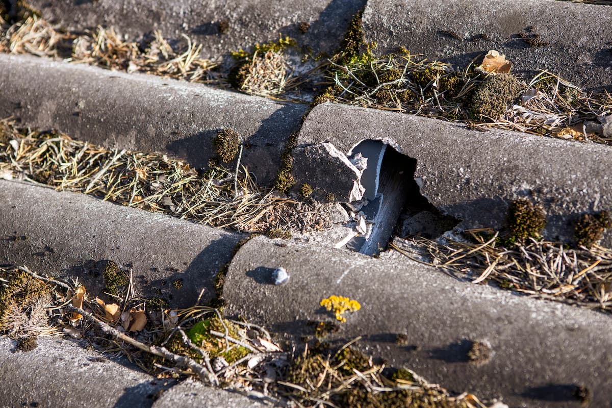 <p data-block-key="ufndj">Omakotitaloasujan tai mökkiläisen katontarkistuksen tsekkilista kertoo, mitkä asiat kannattaa vuosittain tarkistaa.</p>