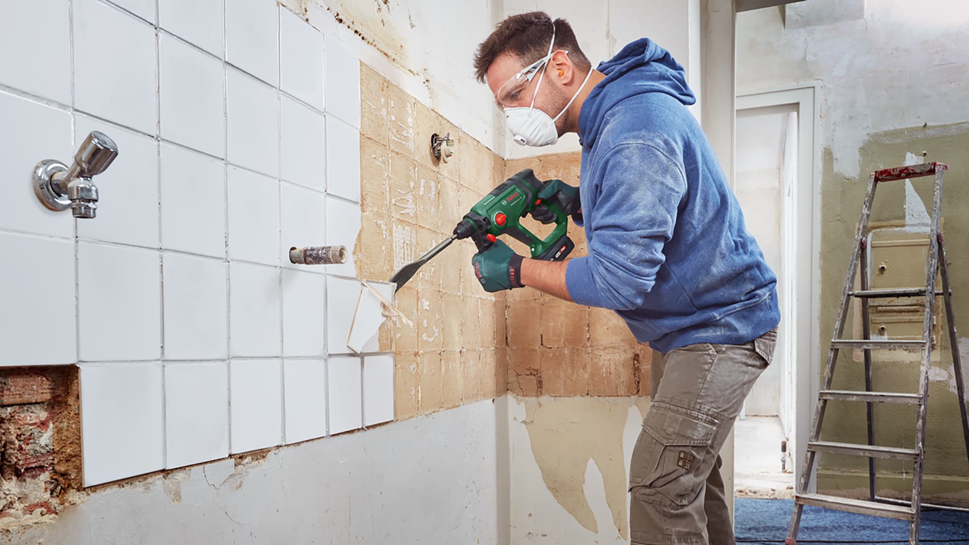 Poraus- ja piikkaustyöt hoituvat kätevästi uudella akkuporavasaralla