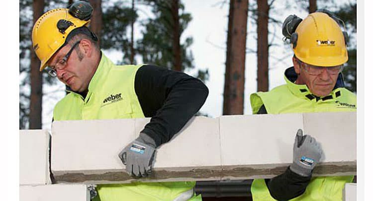 <p data-block-key="dk0cv">Ikkuna- ja oviaukkojen ylitys tapahtuu palkkien avulla.</p>