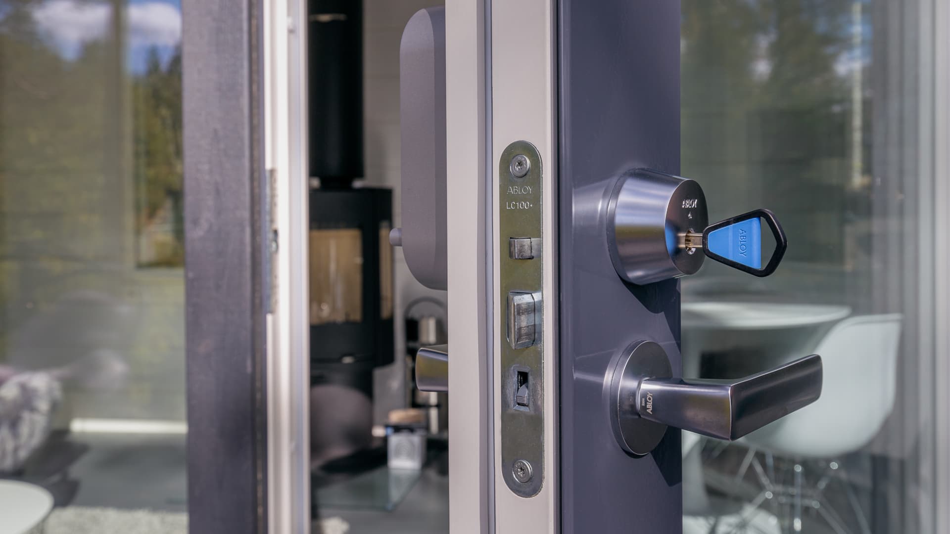 <p data-block-key="1k4h7">ABLOY EASY on Abloyn uusin mekaaninen lukitusjärjestelmä. Se tarjoaa pitkän patentin tuomaa turvaa aina vuoteen 2040 saakka.</p>