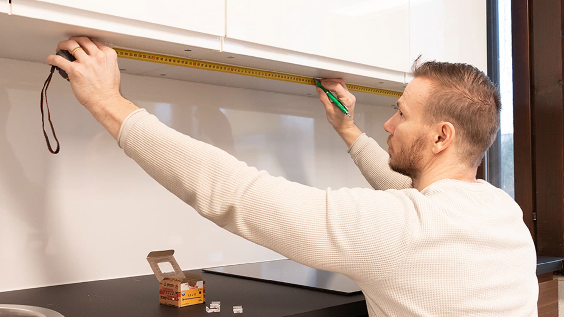 Keittiön remontissa myös valaistus moderniksi