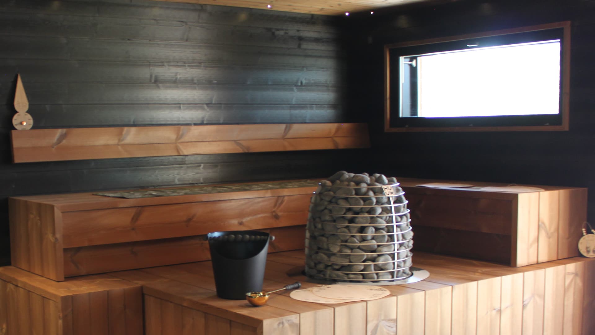 Saunan puupintojen käsittely