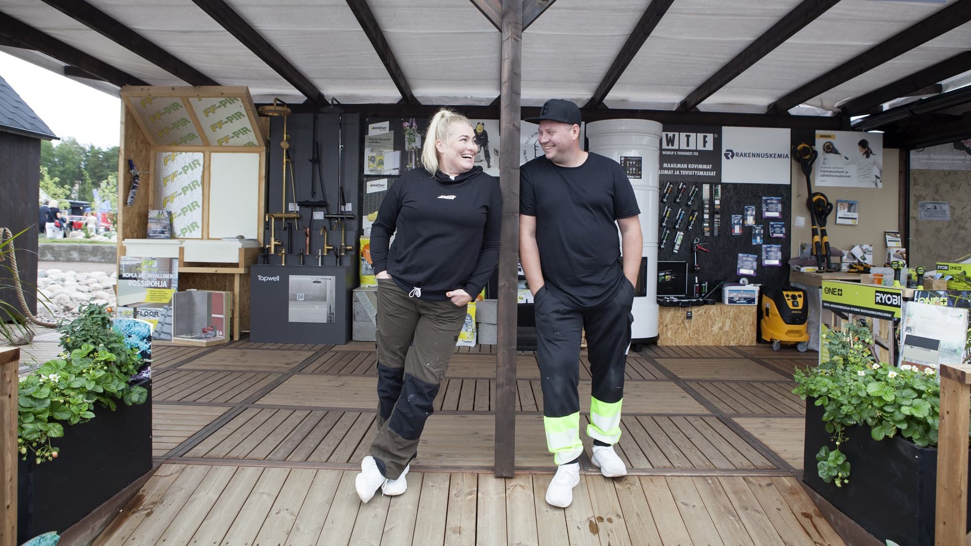 R&R-messujen vetonaula: Arin ja Kirsin Remppacorneri