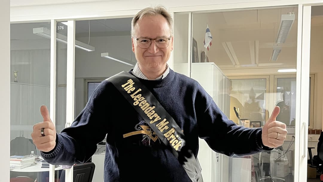 Juha Karilainen "Mr. Brick"