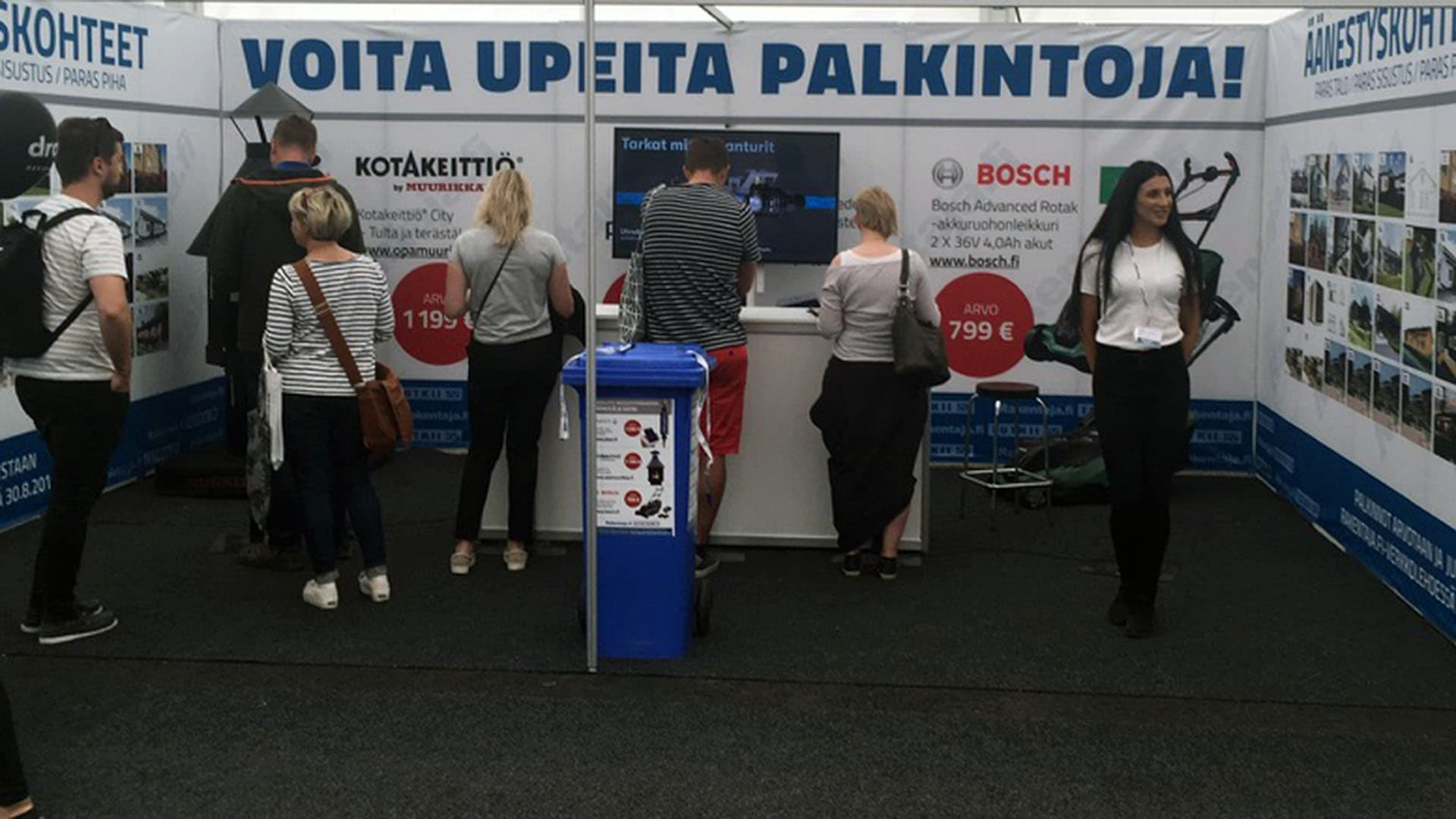 <p data-block-key="9nv1a">Messututkimusosasto Kouvolan Asuntomessuilla vuonna 2019.</p>