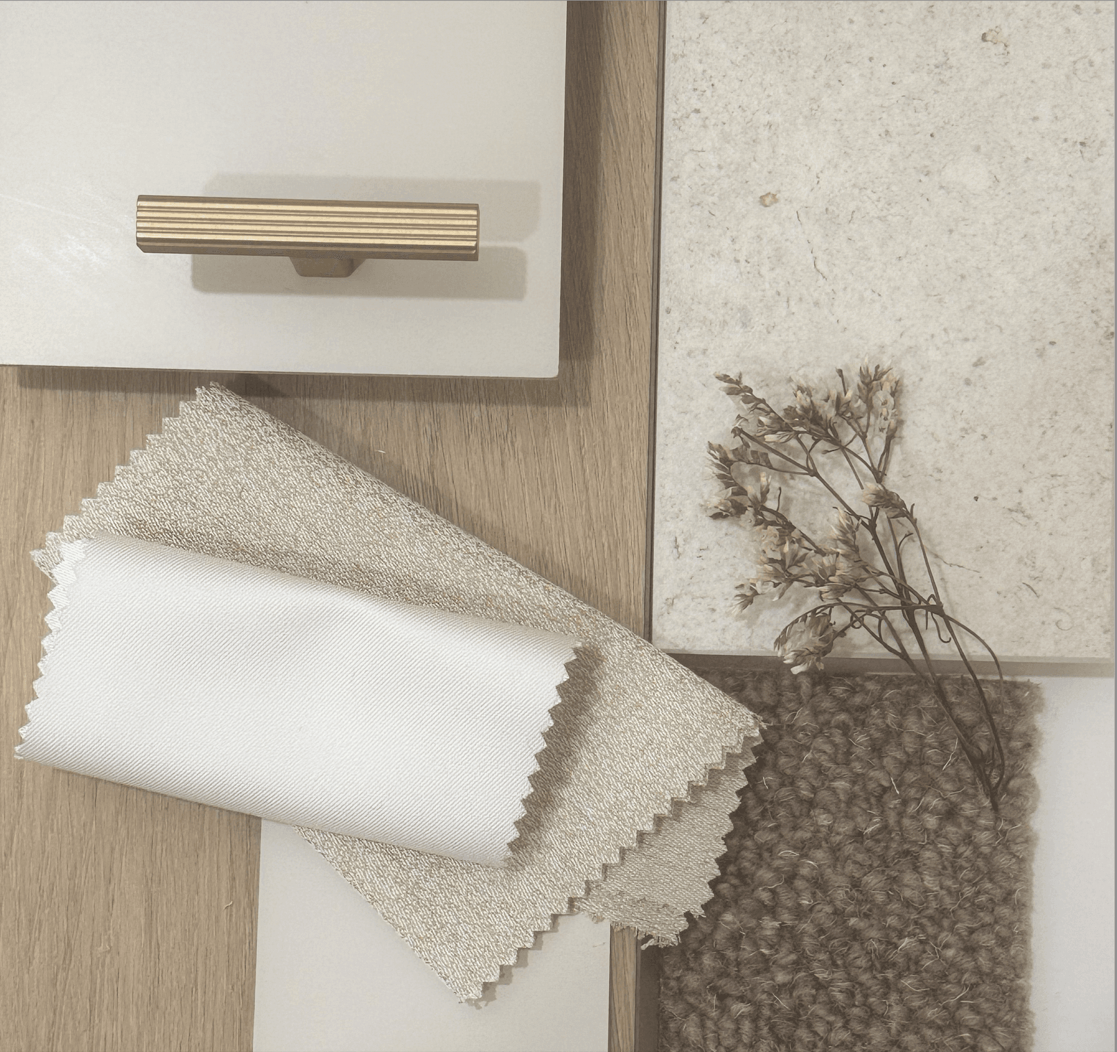 <p data-block-key="62ivq">Sisustussuunnittelija hahmottelee sinulle väri- sekä materiaalipaletin. (Kuva UT Design)</p>