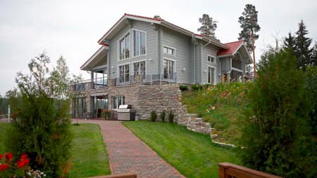 Mitä pihan suunnittelu ja toteutus maksavat?