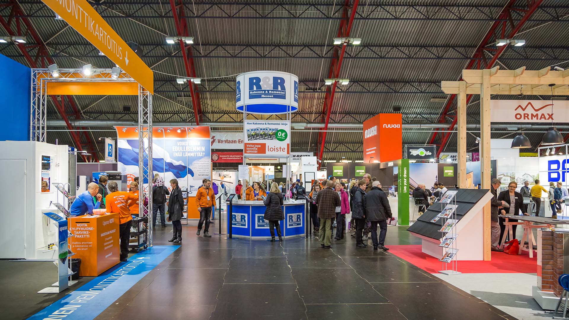 <p data-block-key="y0jxn">Rakenna &amp; Remontoi -messut avautumassa.</p>