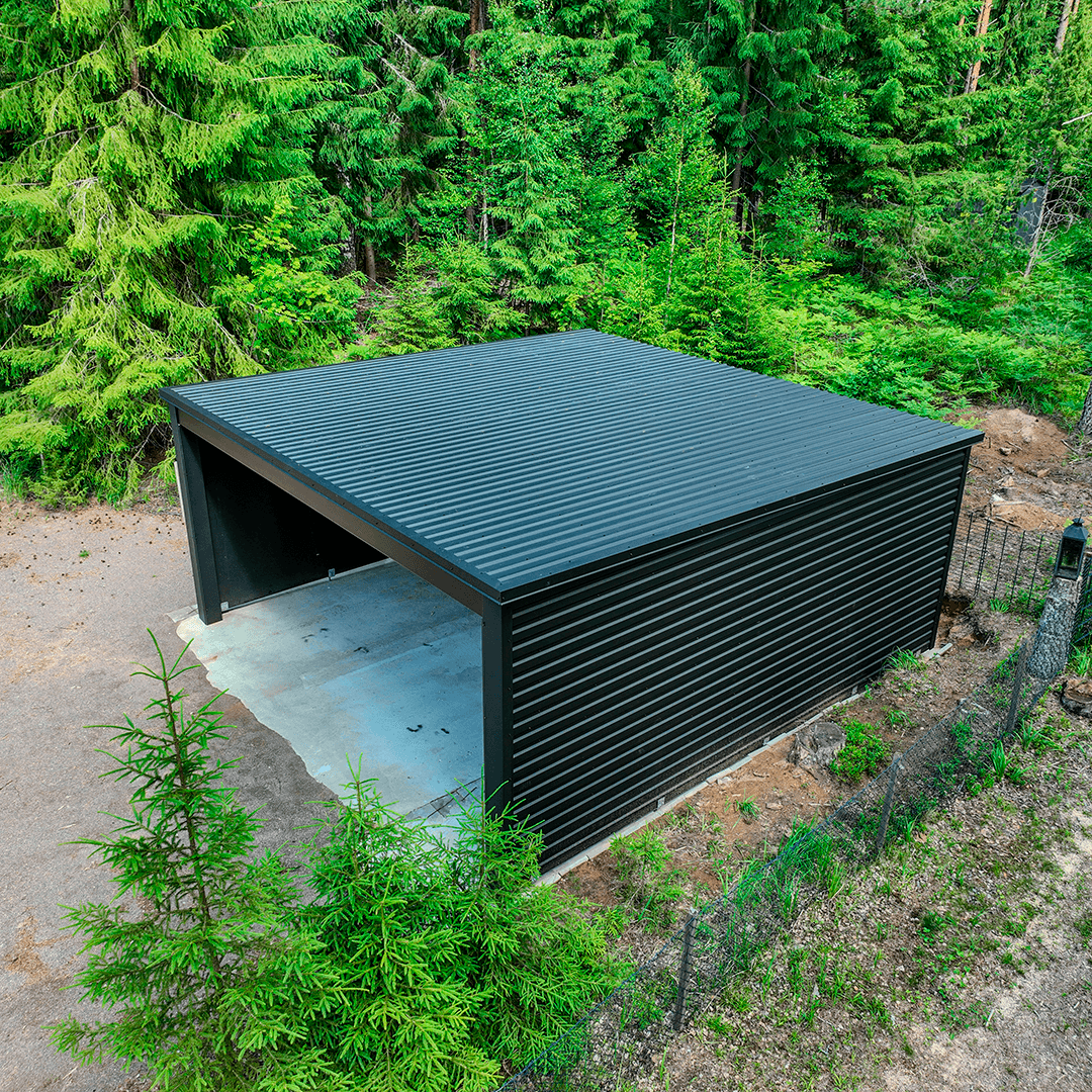 <p data-block-key="o1sku">Elementtirakenteinen autokatos on nopea koota, kun perustukset ja korkotasot on suunniteltu etukäteen kuntoon. (Kuva Aulis Lundell Oy)</p>