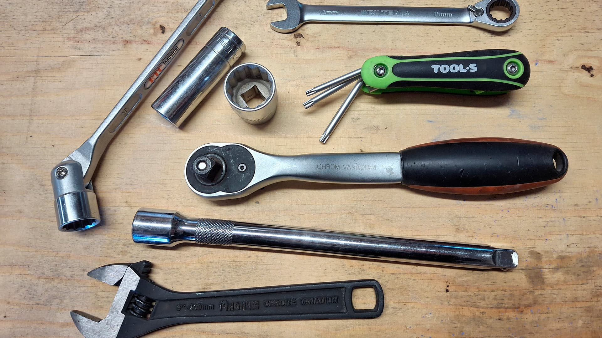 <p data-block-key="ajfvq">Avaintyökaluja (kuva: Sari Nieminen)</p>