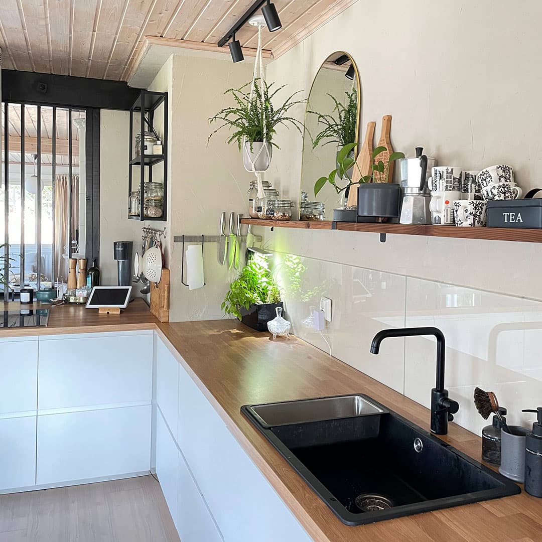 Hurmaavin Huone keittiö sointuonparas