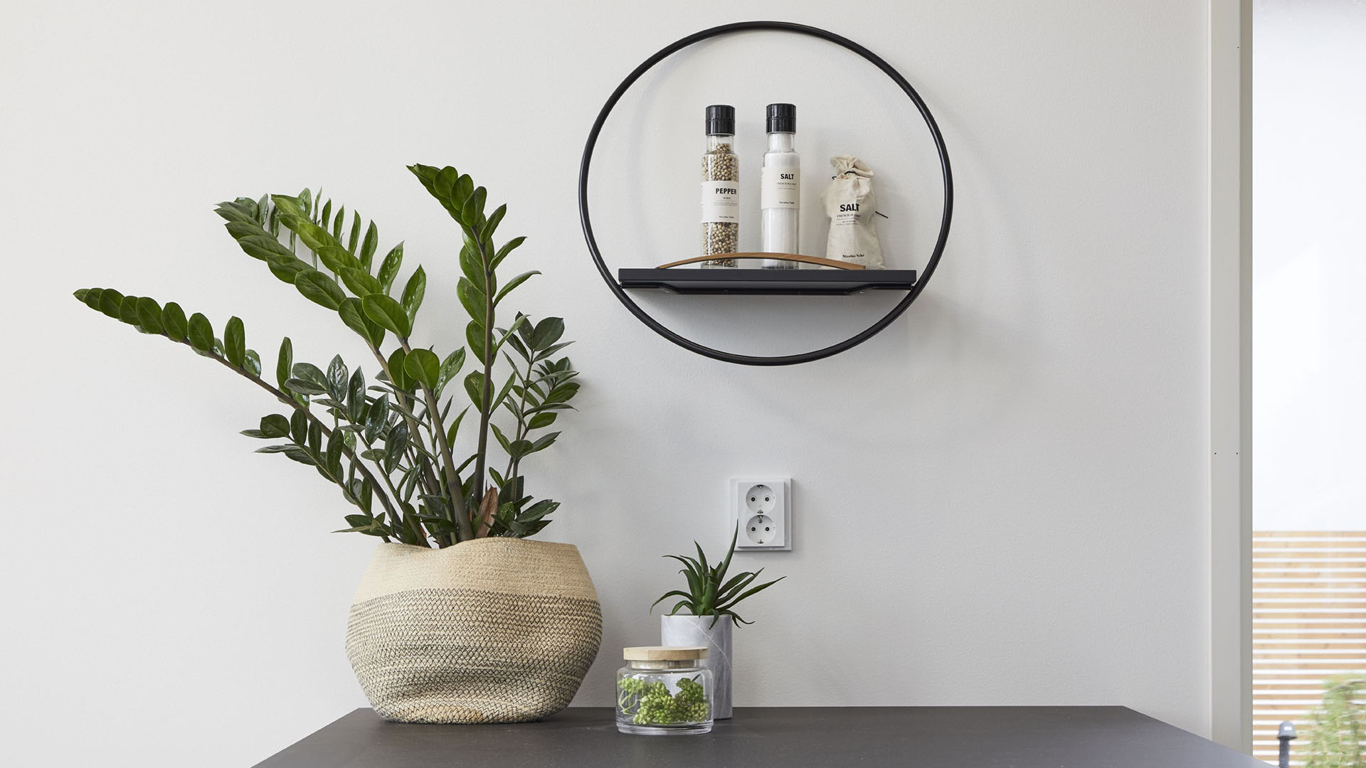 1920 Asuntomessut Pori 19.6.18 ABB pistorasia