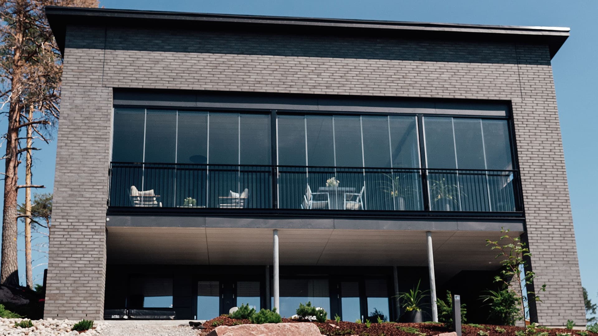 <p data-block-key="f7mgn">Queen's Stone Loviisan Asuntomessuilla: näyttävä julkisivu.</p>