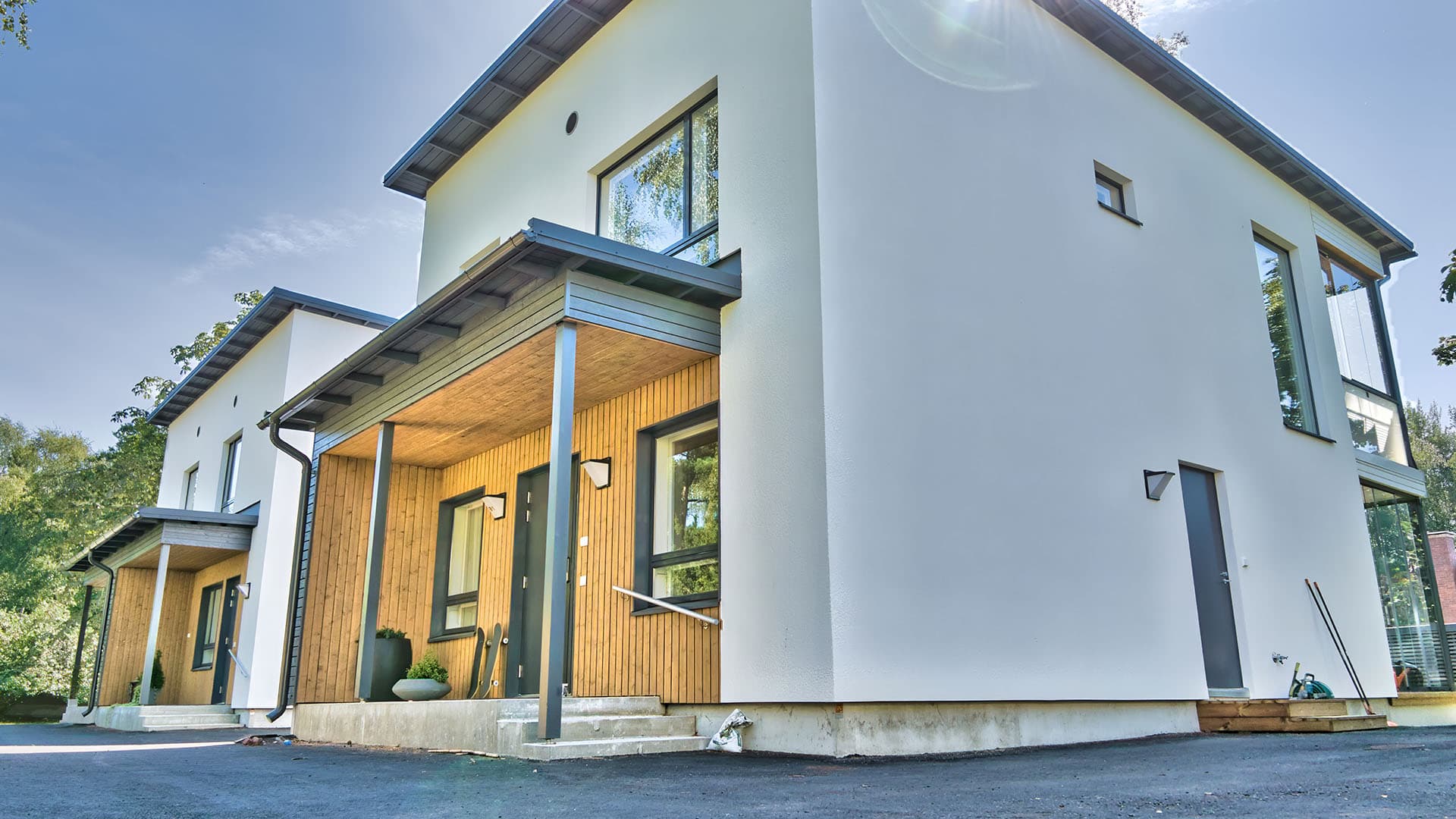 Kestävä ja tuulettuva julkisivuratkaisu