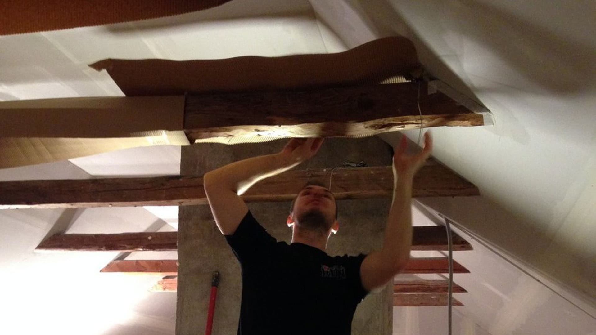 Seurantakohteessa yläkerta valmistuu