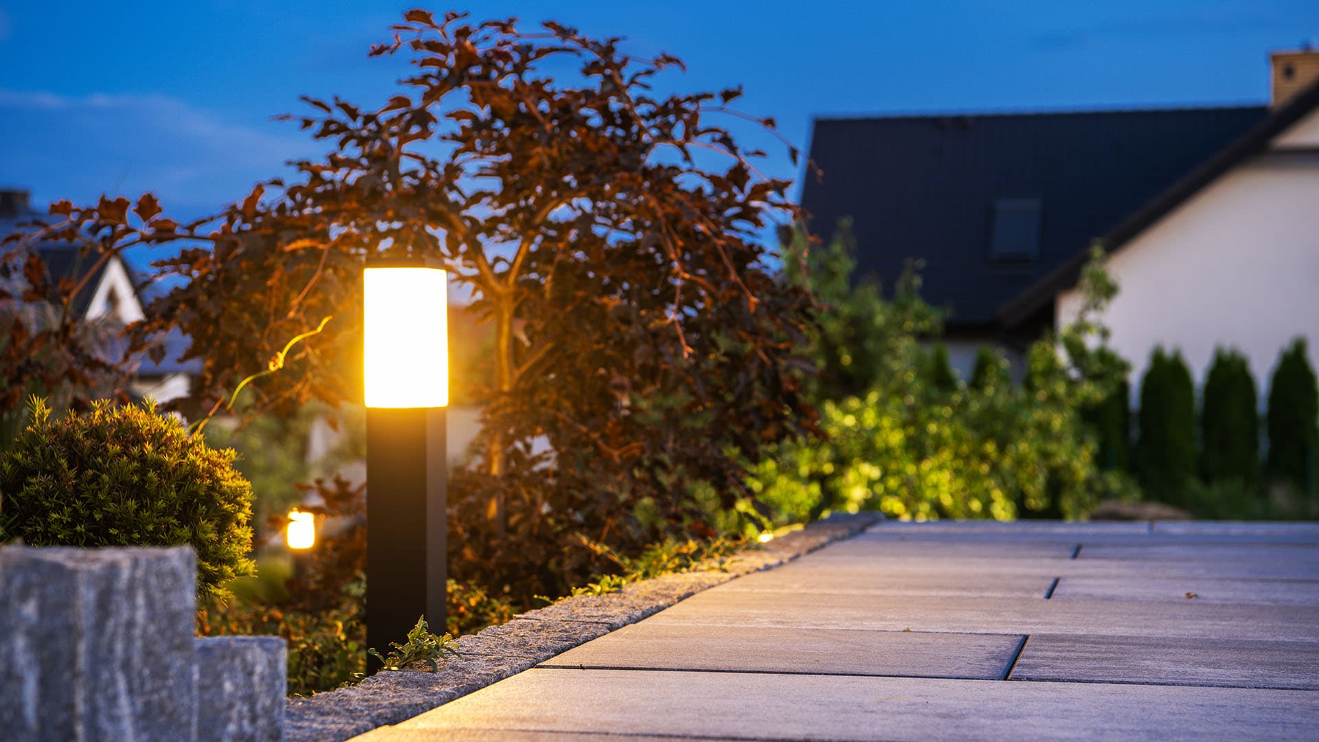 <p data-block-key="o8h9q">Mieti valaisimia valitessasi, minne haluat suunnata valon.</p>