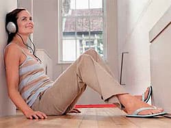 <p data-block-key="kelc4">Hyvä huoneakustiikka ei ole sama, kuin hyvä ääneneristys.</p>