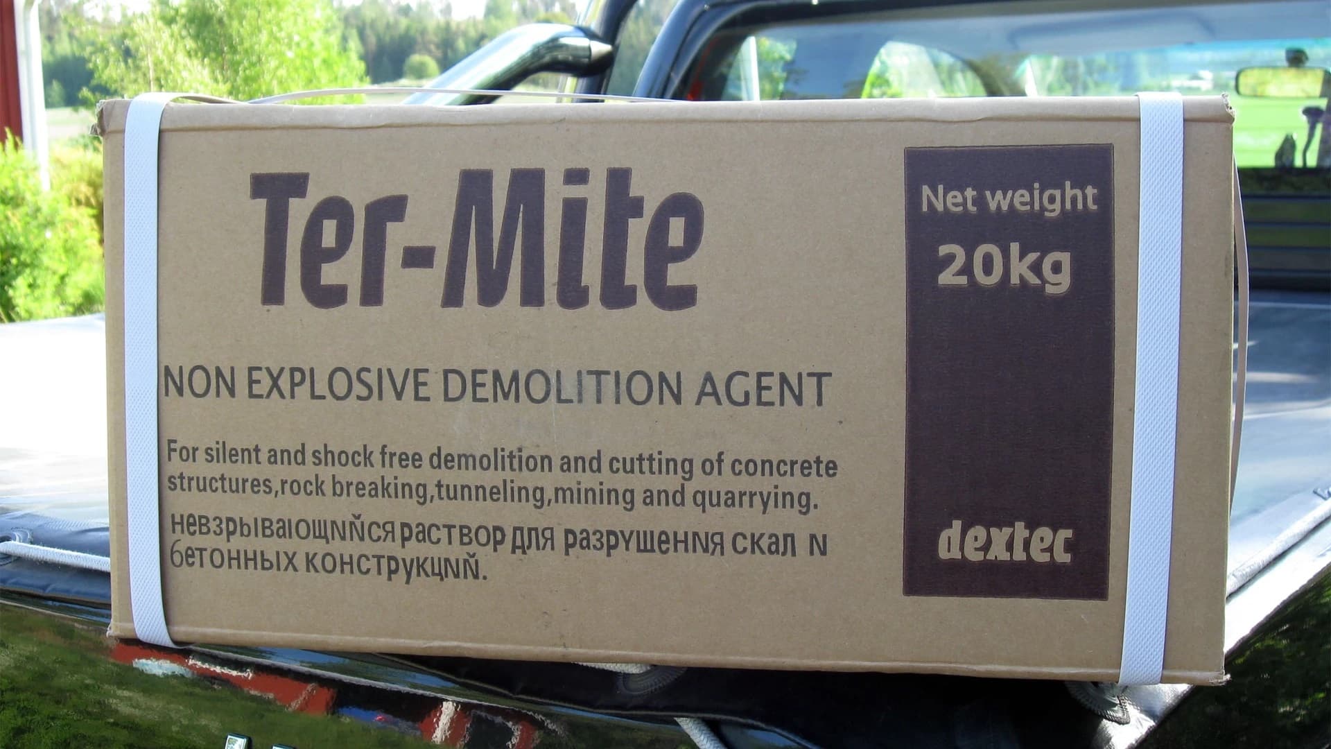 Mitä on etanadynamiitti?