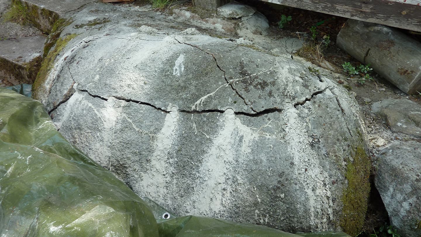 Etanadynamiitti murtaa vahvemmankin kiven tai kallion