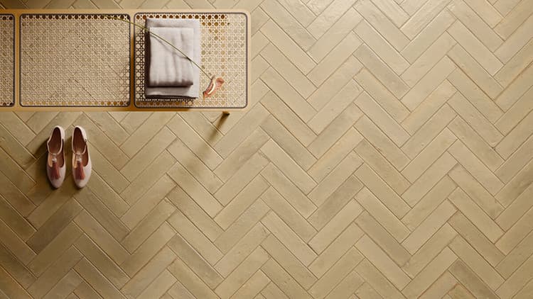 <p data-block-key="hcqa4">Laatta: Ragno Look-sarjasta, Atv Turku (Värisilmä)</p>