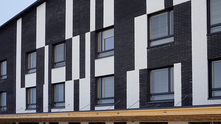 Mielenkiintoisia tiilijulkisivuja asuntomessuilla