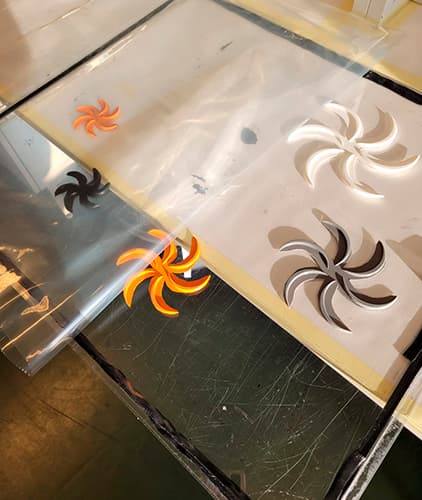 <p data-block-key="e2xwm">Pyörrekuviot kohokuviointia varten.</p>