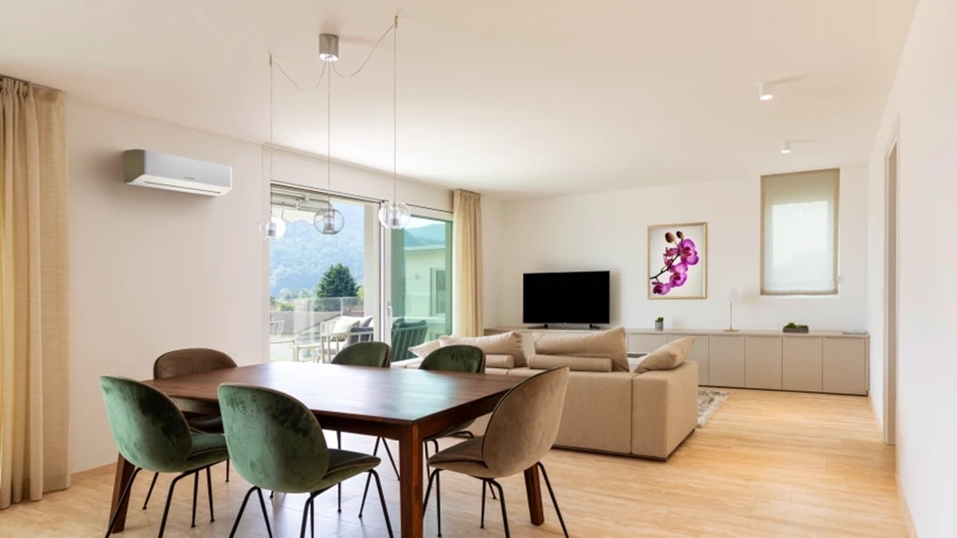 564806_climate_7000i_white_idu_apartment_lounge_900x507