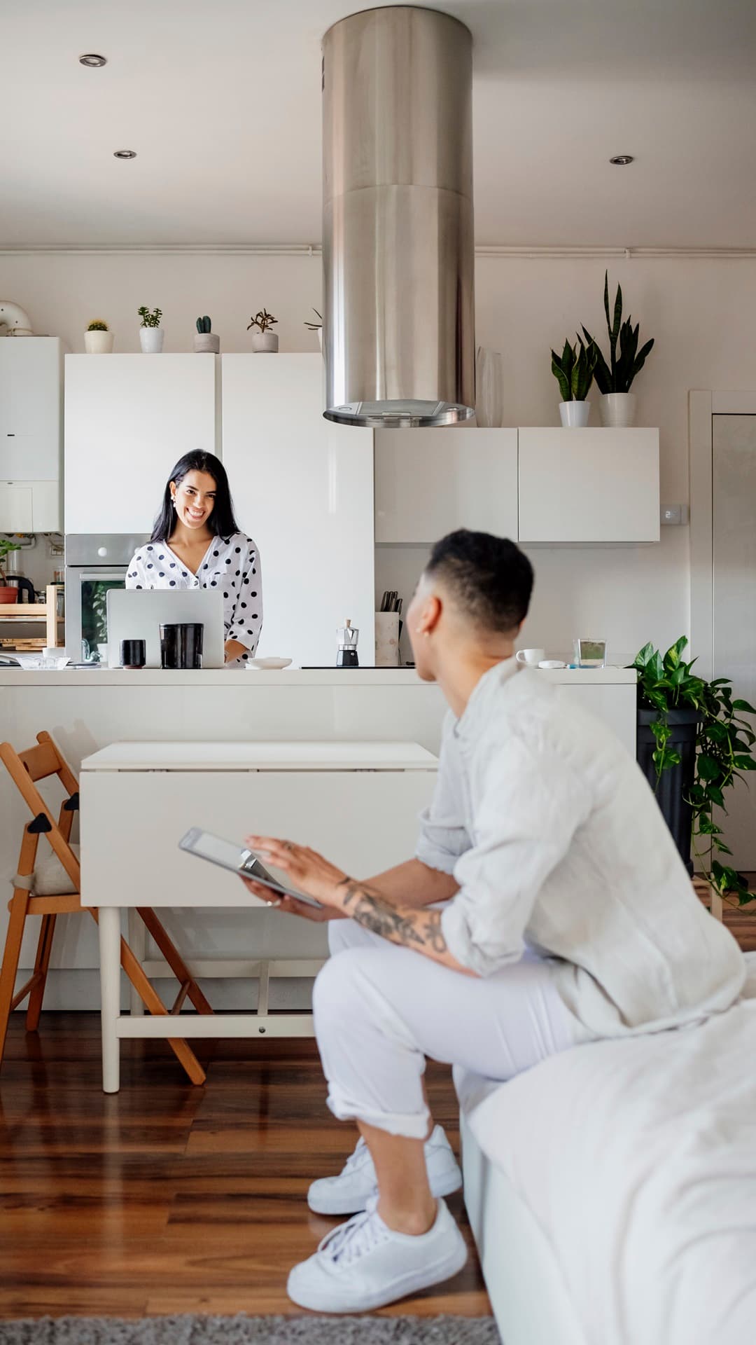 Kastelli ja moderni keittiö