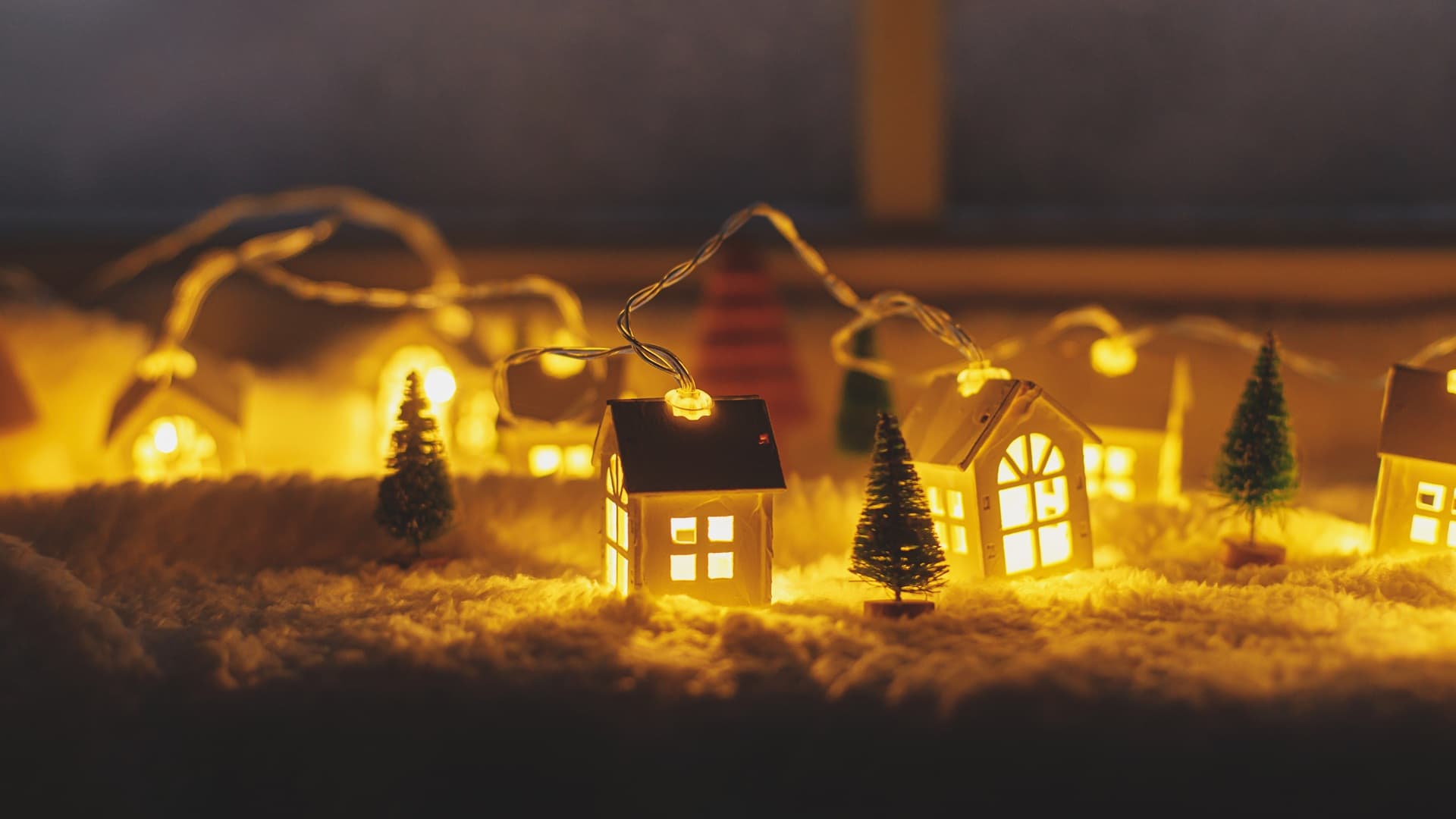 <p data-block-key="46o5y">Oikein säädetty sisälämpötila ja ilmanvaihto lisäävät mukavuutta ja pienentävät kustannuksia. (Kuva: Envato)</p>